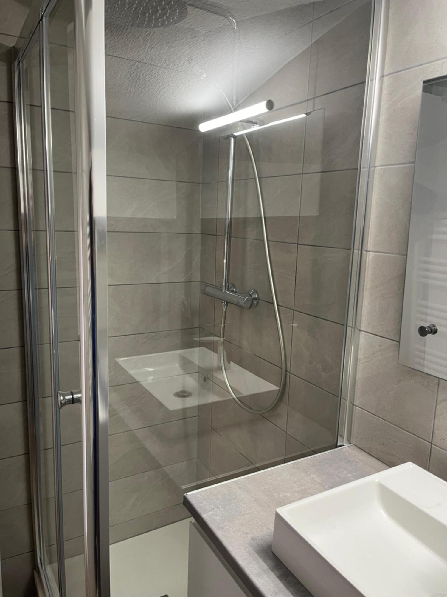 Appartement T3 Independant 拉加尔德 外观 照片
