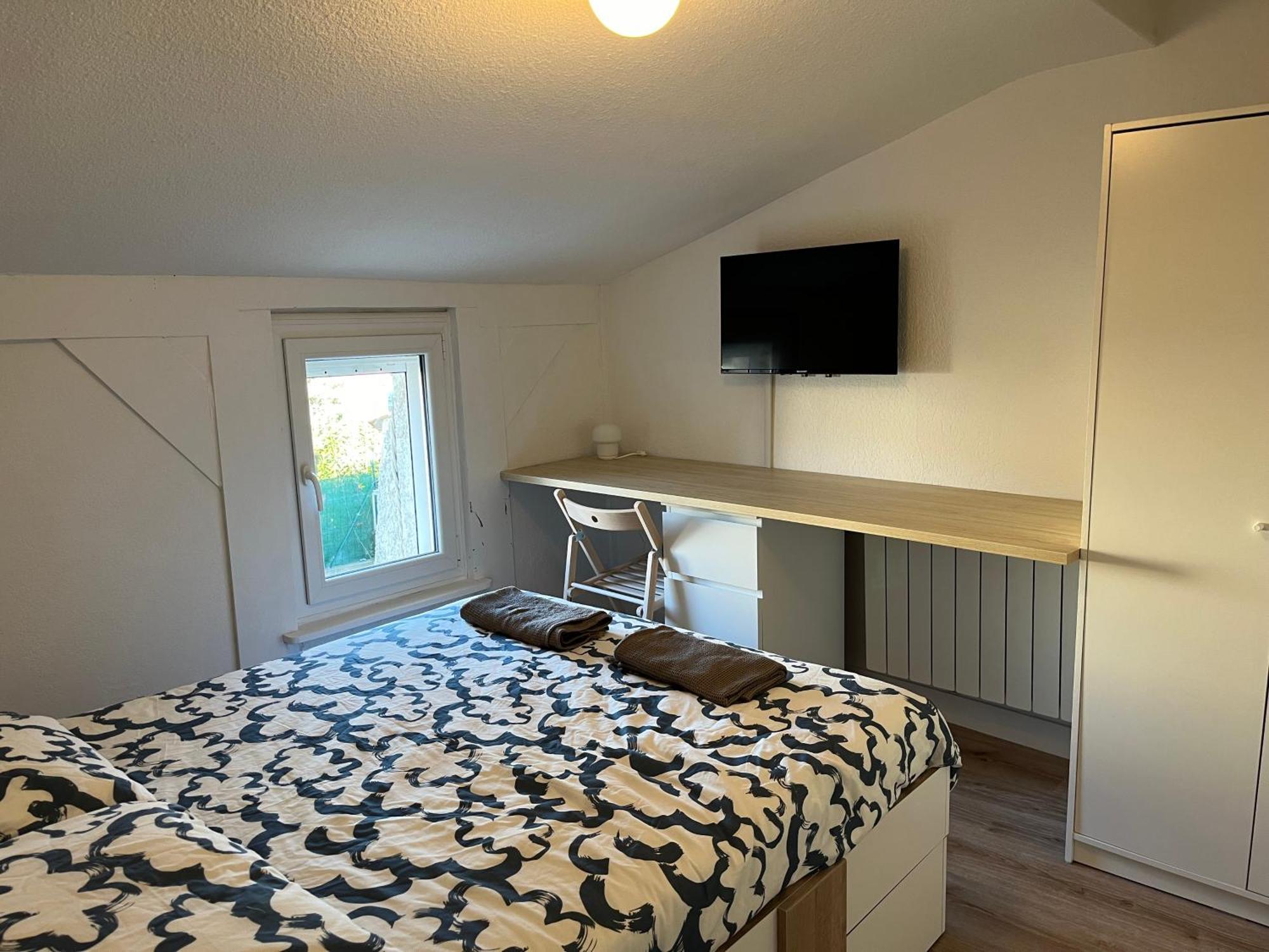 Appartement T3 Independant 拉加尔德 外观 照片