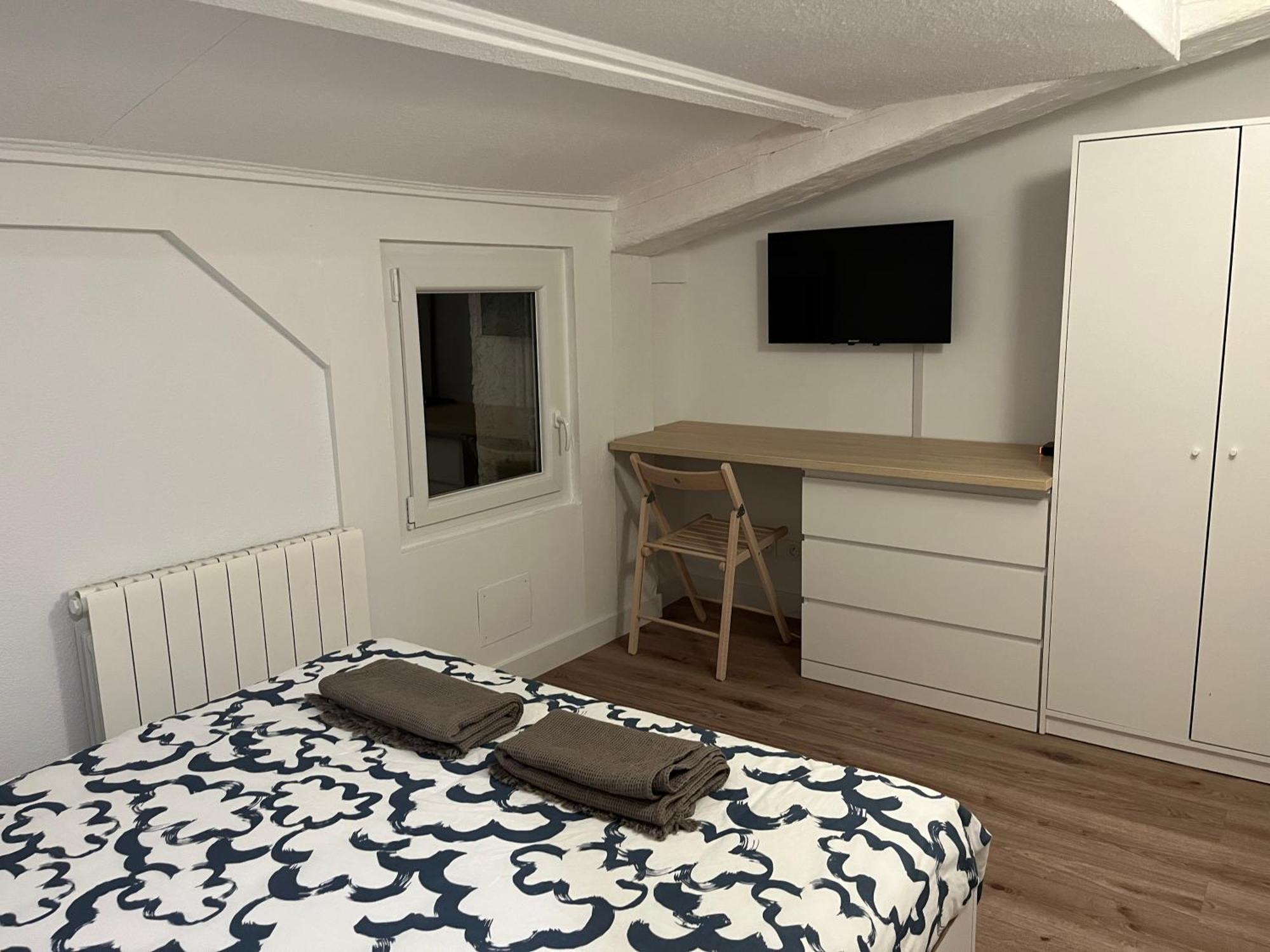Appartement T3 Independant 拉加尔德 外观 照片